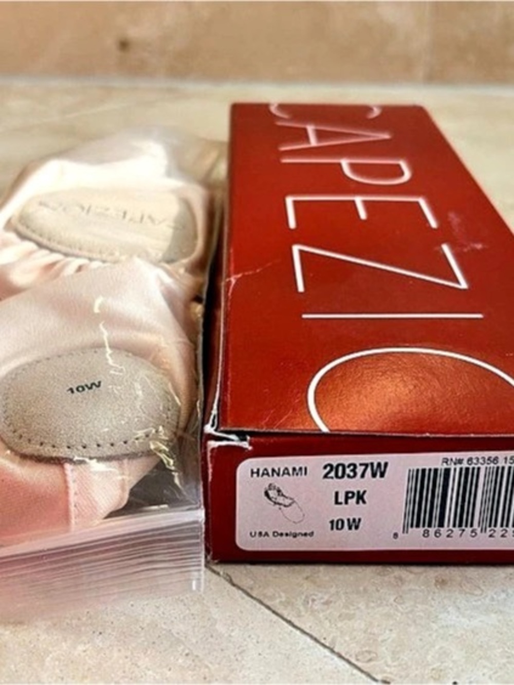 Capezio Hanami 2037W Ballet Shoe Pink Size 10 NWT